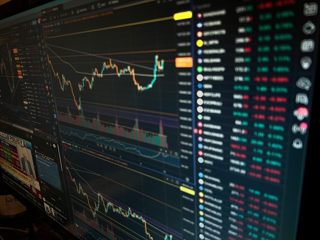 Central Bank Divergence: 5 Currency Pair Opportunities for Today, August 15, 2026