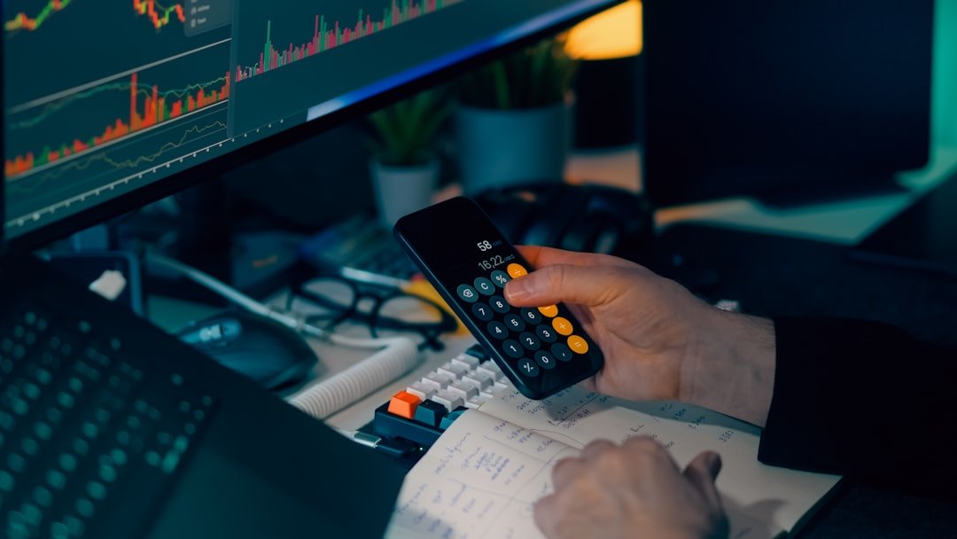 5 Key Elements of a Risk Management Framework for Altcoin Trading