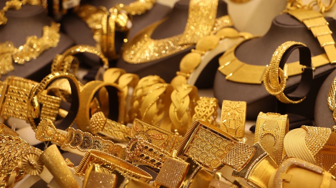 Gold Price Outlook: Inflation Hedge or Momentum Play in June 2026?