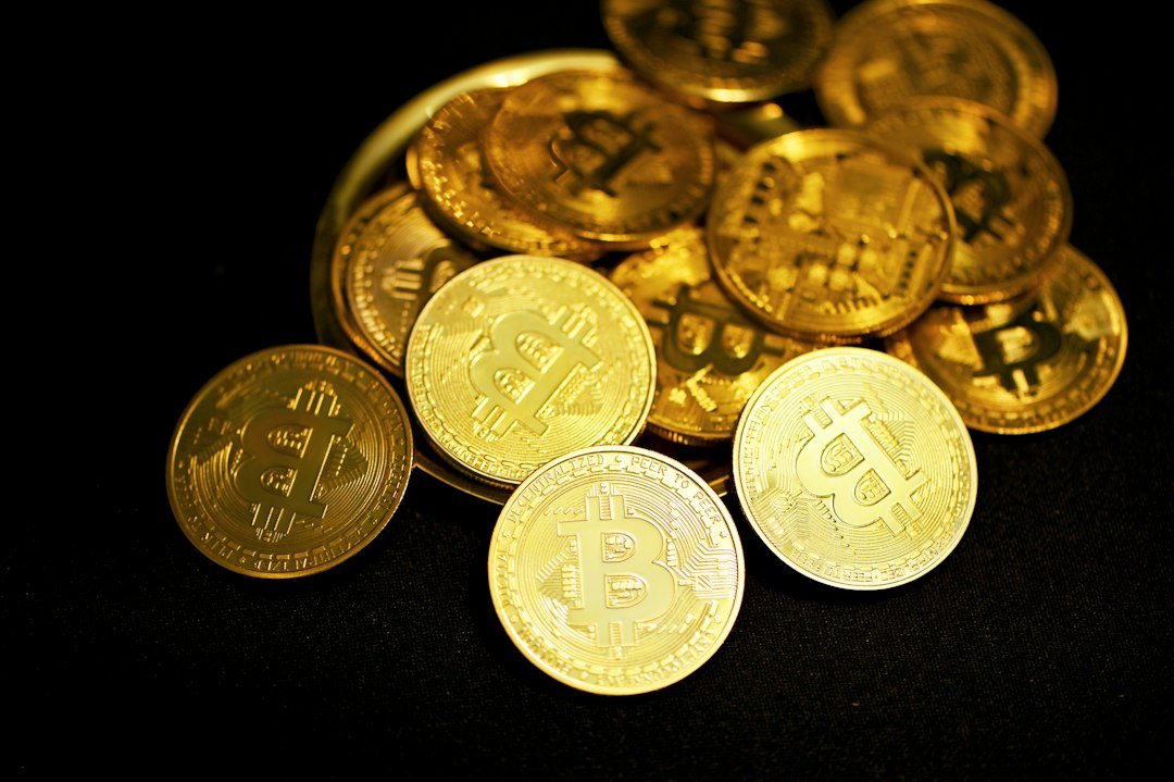 Gold price outlook: inflation hedge or momentum play?