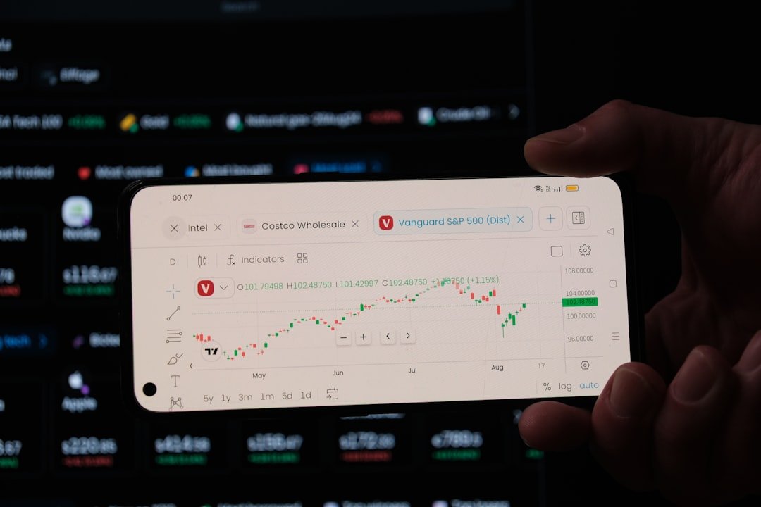 5 Essential Tips to Trade Market Corrections Without Panic Selling