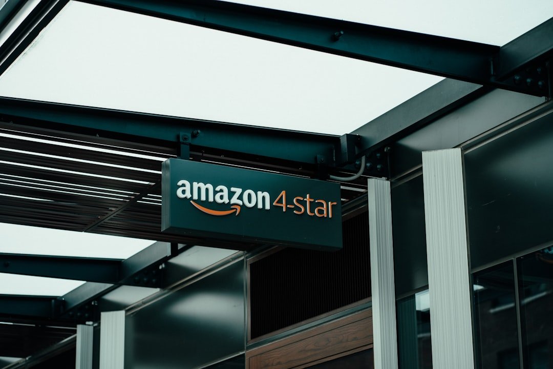 Jim Cramer Praises Amazon's Leadership Amid Market Uncertainty