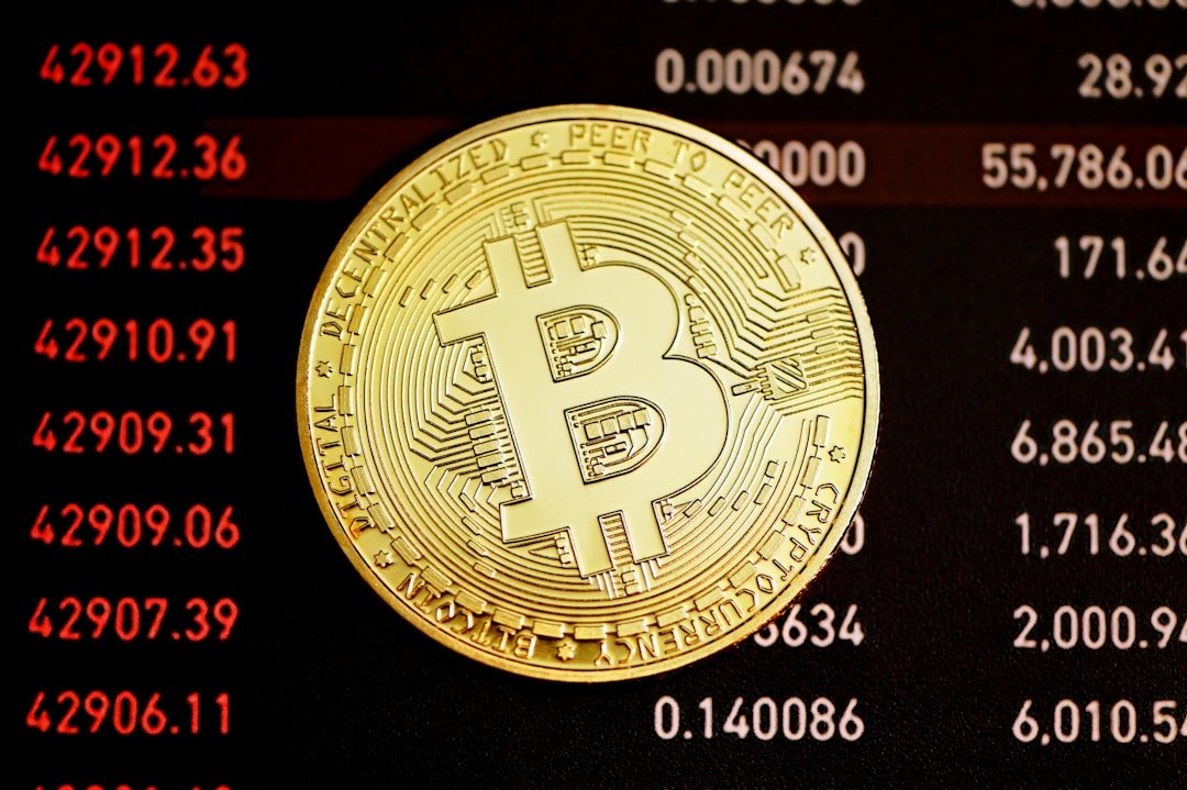Bitcoin ETF Flows Surge Amid Institutional Accumulation Patterns