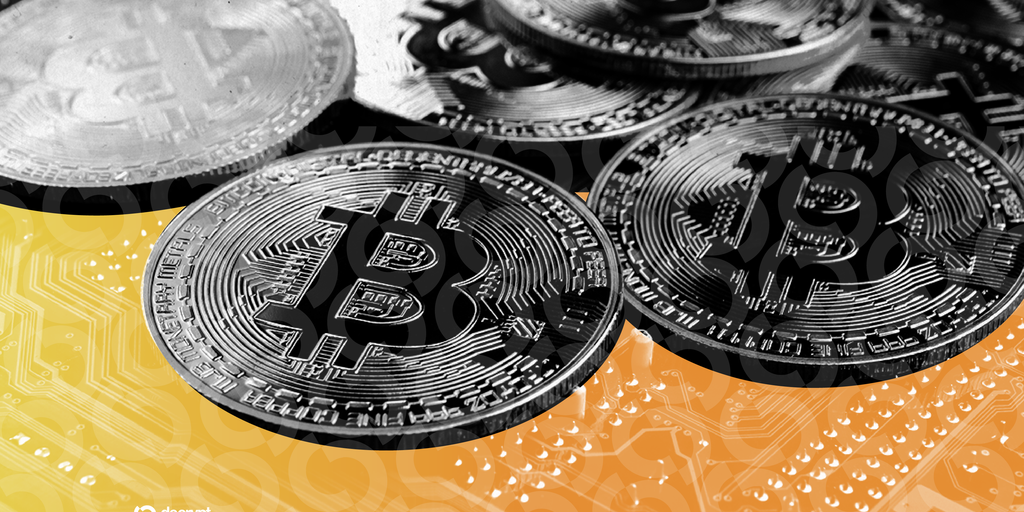 Bitcoin Price Dips to $26,500 as Fed Talks Tough on Inflation