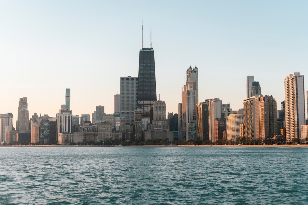 Illinois Finesse: 0.2% Tax on Crypto Transactions Sparks Legal Battle