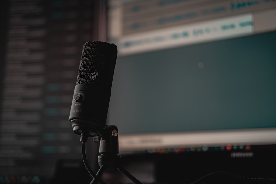 Top 5 AI Dictation Apps in 2023: Efficiency Boosts of Up to 80%